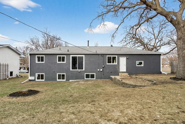 12832 Lincoln Street NE, Blaine, MN 55434