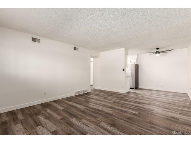 50 E Highline Cir 102, Centennial, CO 80122