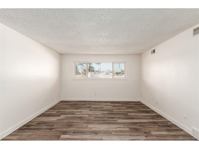 50 E Highline Cir 102, Centennial, CO 80122