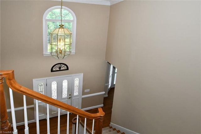 4244 Saddlewood Forest Drive, Winston-salem, NC 27106