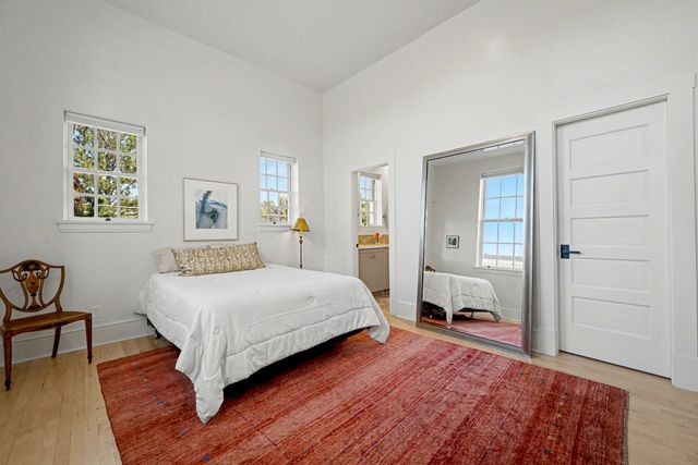 1150 Canyon Road 5, Santa Fe, NM 87501