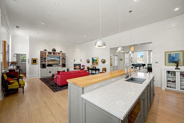 1150 Canyon Road 5, Santa Fe, NM 87501