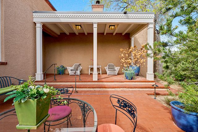 1150 Canyon Road 5, Santa Fe, NM 87501