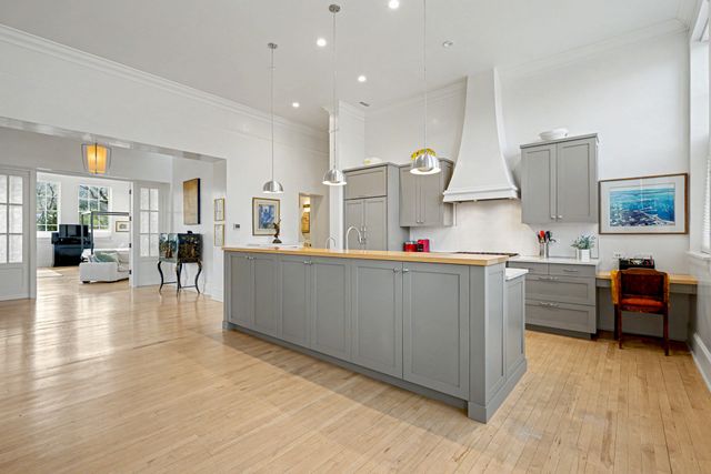 1150 Canyon Road 5, Santa Fe, NM 87501