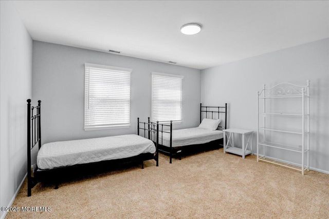 27 Regency Way, Manalapan, NJ 07726
