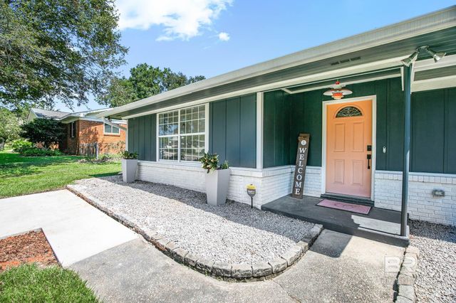 559 Marsim Drive, Fairhope, AL 36532