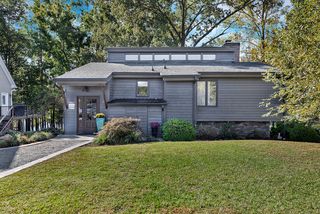 245 Inlet Point Road, Fair Play, SC 29643