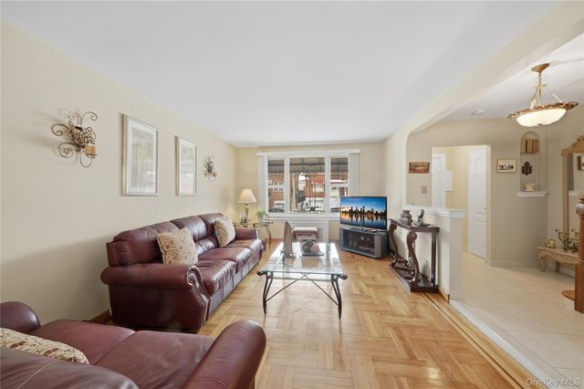 2429 Young Avenue, Bronx, NY 10461