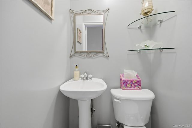 2429 Young Avenue, Bronx, NY 10461