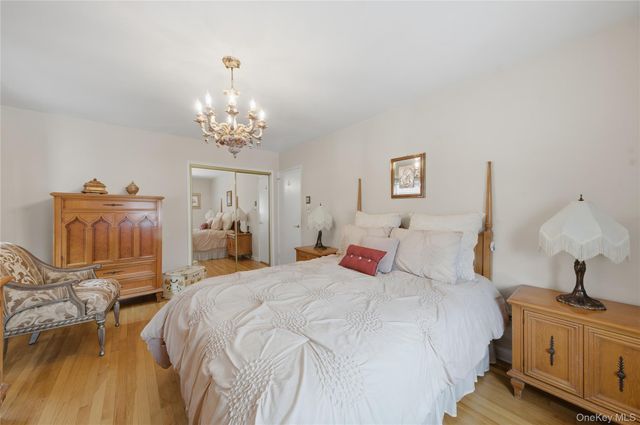 2429 Young Avenue, Bronx, NY 10461