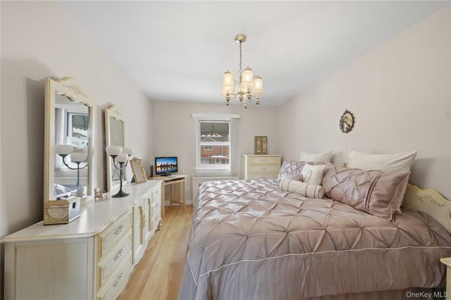 2429 Young Avenue, Bronx, NY 10461