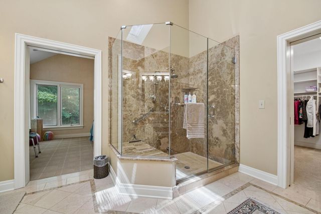 388 Lily Pond Court, Columbus, OH 43230