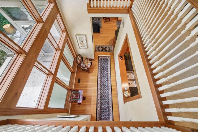 388 Lily Pond Court, Columbus, OH 43230