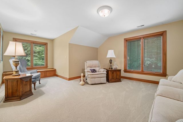 388 Lily Pond Court, Columbus, OH 43230