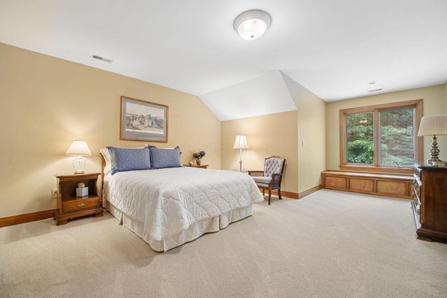 388 Lily Pond Court, Columbus, OH 43230
