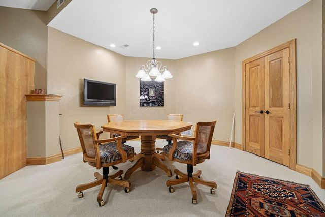 388 Lily Pond Court, Columbus, OH 43230