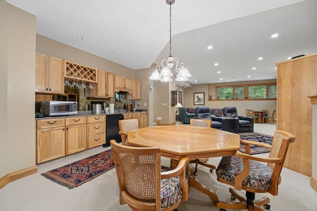 388 Lily Pond Court, Columbus, OH 43230