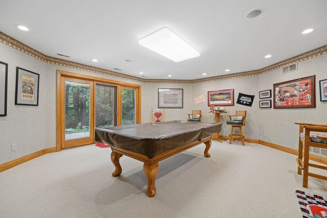 388 Lily Pond Court, Columbus, OH 43230
