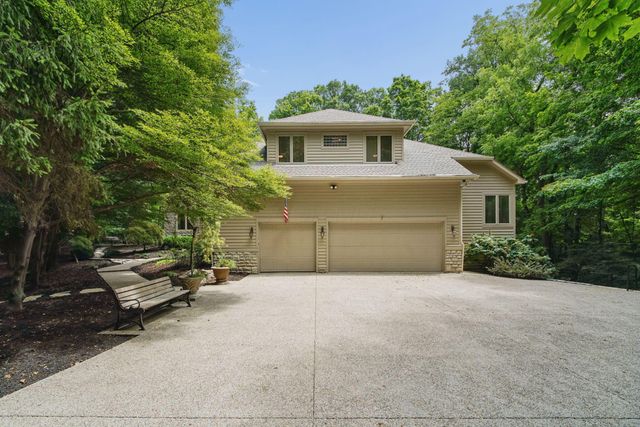 388 Lily Pond Court, Columbus, OH 43230