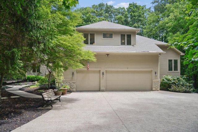 388 Lily Pond Court, Columbus, OH 43230