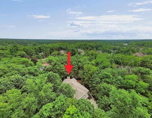 388 Lily Pond Court, Columbus, OH 43230