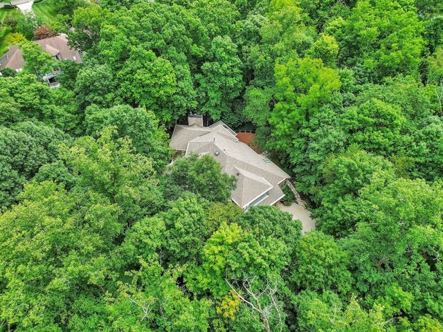 388 Lily Pond Court, Columbus, OH 43230