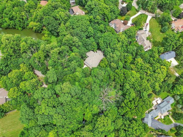 388 Lily Pond Court, Columbus, OH 43230