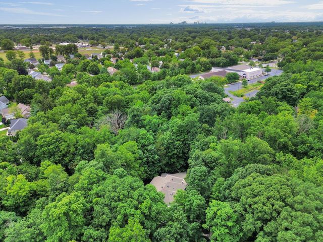 388 Lily Pond Court, Columbus, OH 43230