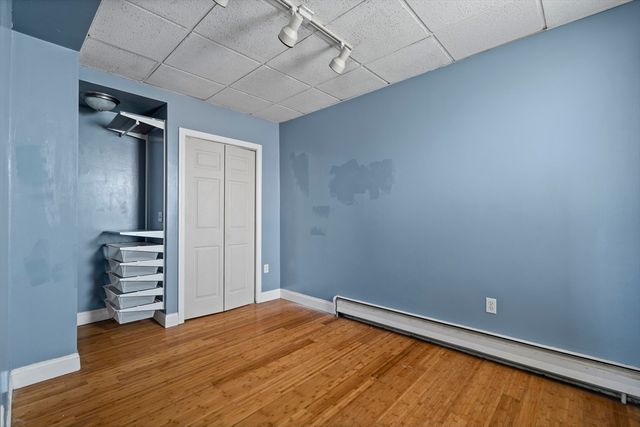 105 W 4th St 3A, Boston, MA 02127