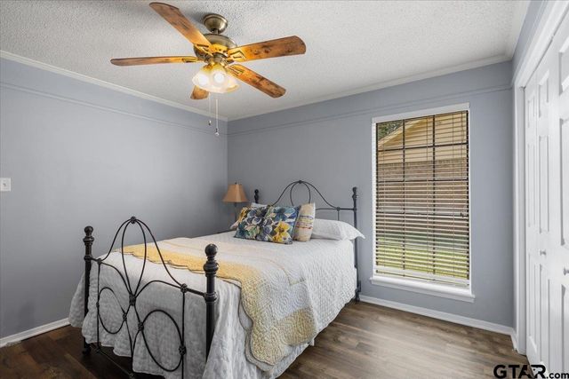 1100 Foxglove Lane, Tyler, TX 75703