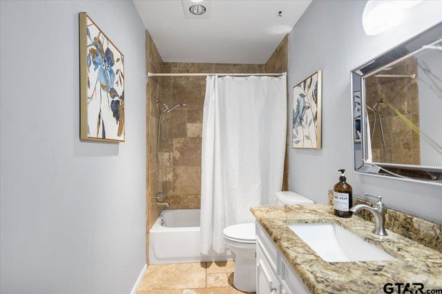 1100 Foxglove Lane, Tyler, TX 75703
