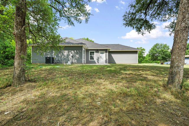 851 SE County Road 3048d, Corsicana, TX 75109