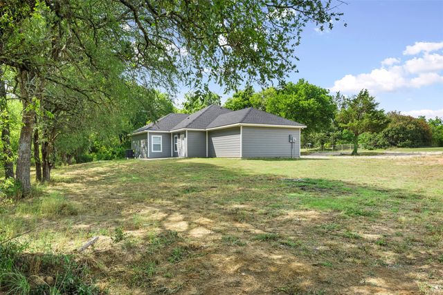851 SE County Road 3048d, Corsicana, TX 75109