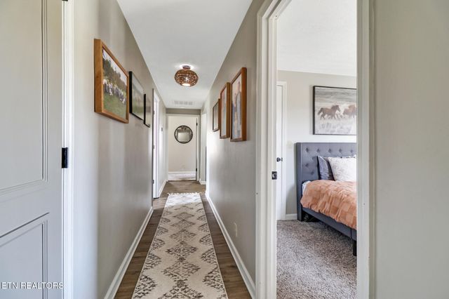 7616 Plateau Rd, Crossville, TN 38571