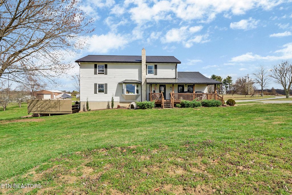 7616 Plateau Rd, Crossville, TN 38571