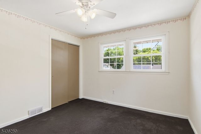1252 Ringwood Ave, Pompton Lakes Boro, NJ 07442