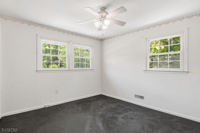 1252 Ringwood Ave, Pompton Lakes Boro, NJ 07442