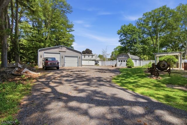 1252 Ringwood Ave, Pompton Lakes Boro, NJ 07442