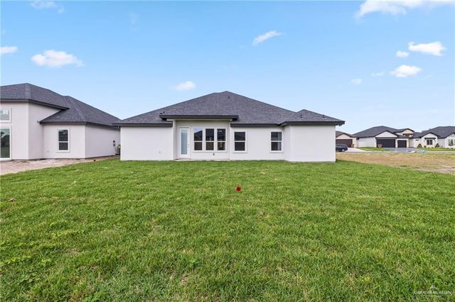 3100 N Adler Avenue E, Edinburg, TX 78541