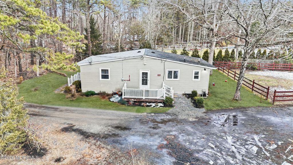 283 E Pleasant Grove Road, Jackson, NJ 08527