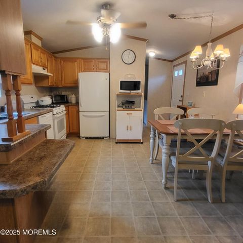 57 Shorehaven Road, Hazlet, NJ 07730