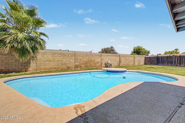 1727 N SUMMER Circle, Mesa, AZ 85203