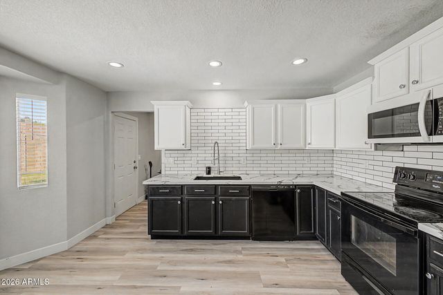 1727 N SUMMER Circle, Mesa, AZ 85203