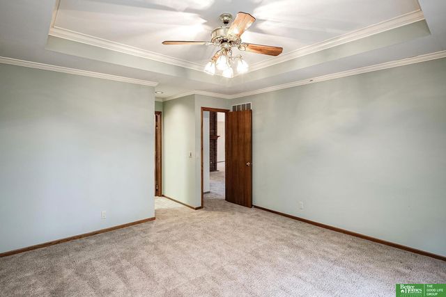 806 N 131 Court, Omaha, NE 68154