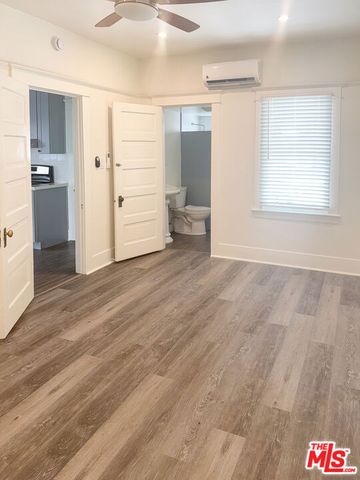 113 N Ivy Avenue, Monrovia, CA 91016