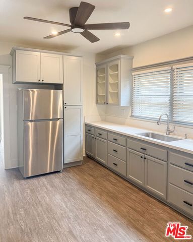 113 N Ivy Avenue, Monrovia, CA 91016
