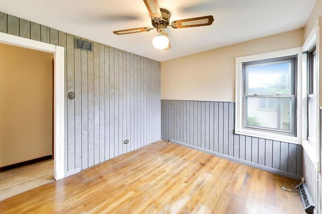 3040 N Wolf Road, Melrose Park, IL 60164