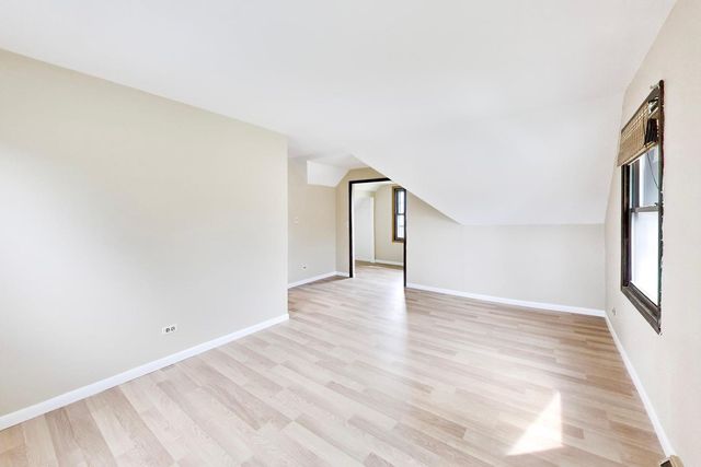 3040 N Wolf Road, Melrose Park, IL 60164