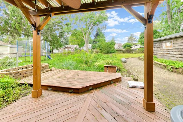 3040 N Wolf Road, Melrose Park, IL 60164