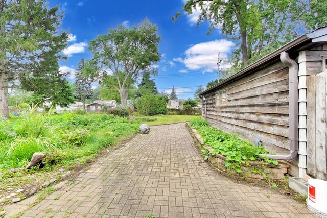 3040 N Wolf Road, Melrose Park, IL 60164